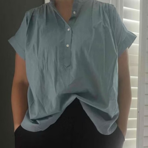 Women's Blue Button-Up Top - Picture 1 of 1